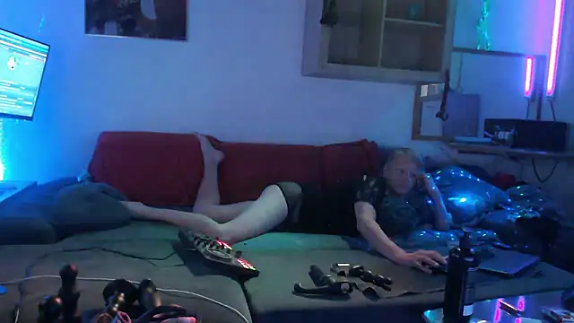 davidgntxxxxx online show from January 2026 01:04:01 PM