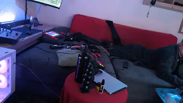 davidgntxxxxx online show from March 2026 05:47:01 PM