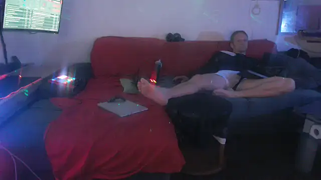 davidgntxxxxx online show from April 2026 05:52:01 PM