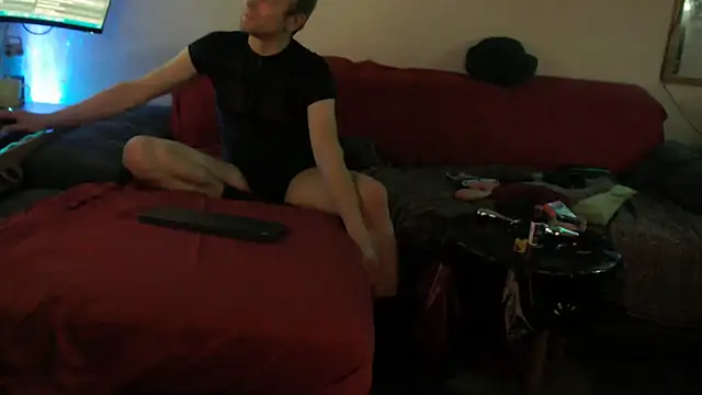 Snapshot of davidgntxxxxx chatting on November 2025 07:36:01 PM davidgntxxxxx online show from November 2025 07:36:01 PM