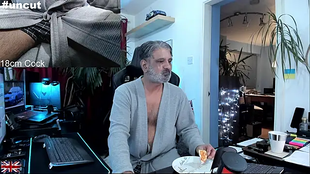 OnlineBossUK online show from November 2025 05:28:02 PM