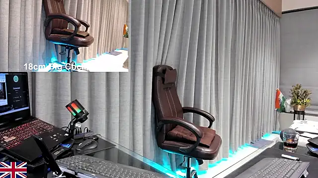 OnlineBossUK online show from February 2026 07:36:01 PM