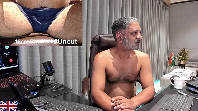 OnlineBossUK online show from February 2026 02:22:01 AM