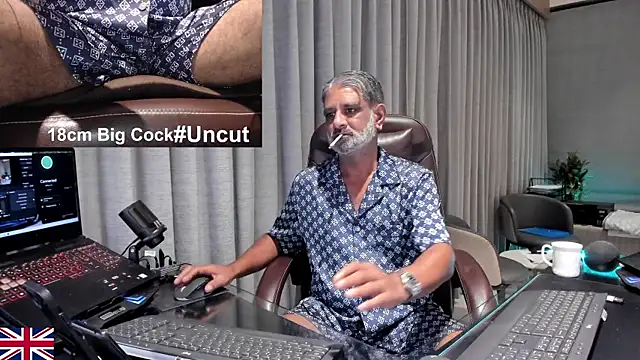 OnlineBossUK online show from July 2026 11:27:02 PM