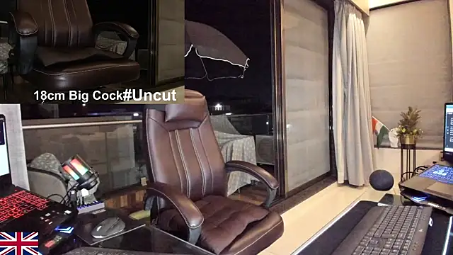 OnlineBossUK online show from January 2026 03:18:01 PM