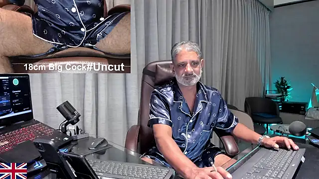 OnlineBossUK online show from July 2026 04:06:02 PM