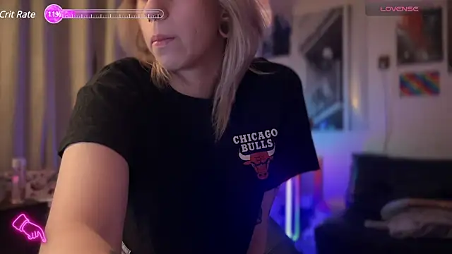 Mannarie Madsinn online show from December 2024 11:32:01 PM