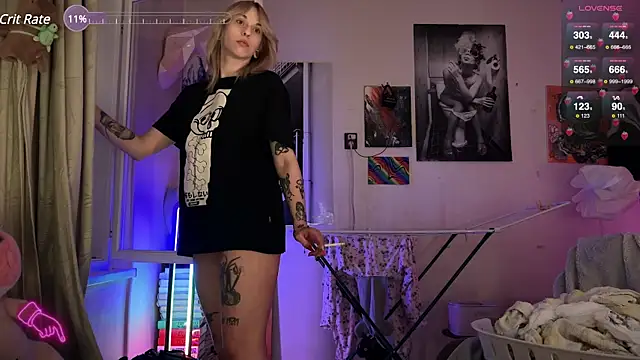 Mannarie Madsinn online show from January 2025 05:26:01 PM