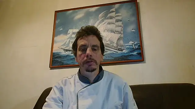 Snapshot of cloupefun chatting on January 2026 07:04:01 AM cloupefun online show from January 2026 07:04:01 AM