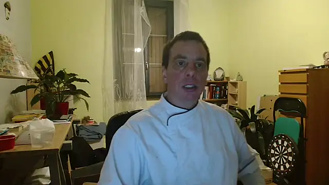 Snapshot of cloupefun chatting on January 2025 05:44:02 AM cloupefun online show from January 2025 05:44:02 AM