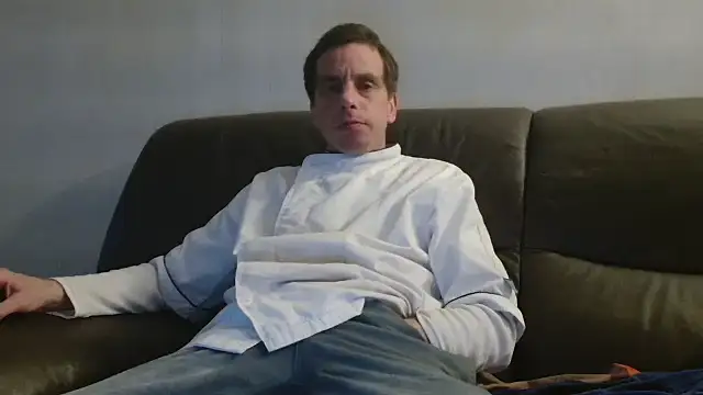 Snapshot of cloupefun chatting on November 2025 07:30:02 AM cloupefun online show from November 2025 07:30:02 AM