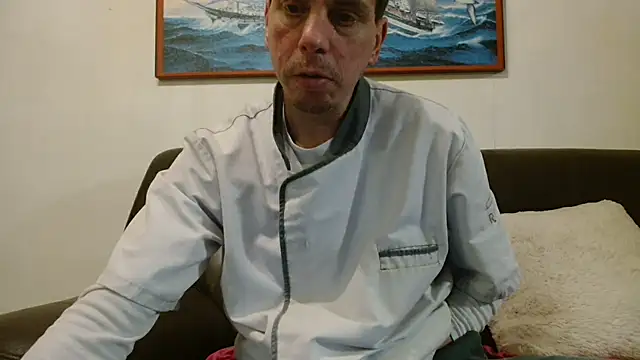 Snapshot of cloupefun chatting on January 2026 06:39:02 AM cloupefun online show from January 2026 06:39:02 AM