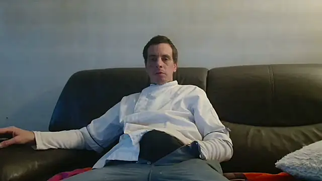 Snapshot of cloupefun chatting on November 2025 07:20:02 AM cloupefun online show from November 2025 07:20:02 AM