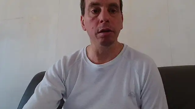 Snapshot of cloupefun chatting on October 2025 11:40:02 AM cloupefun online show from October 2025 11:40:02 AM