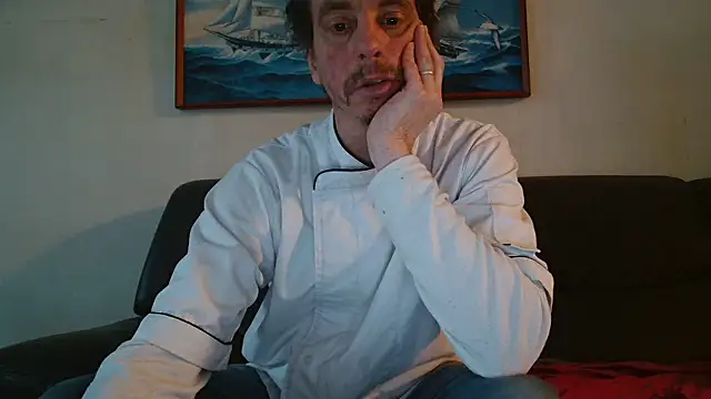 Snapshot of cloupefun chatting on January 2026 08:29:02 AM cloupefun online show from January 2026 08:29:02 AM