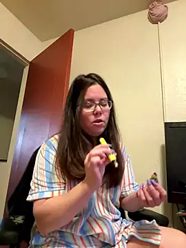 LacieStar online show from December 2024 01:58:01 PM