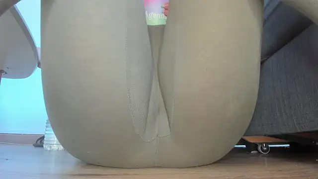 Squirtlady38 online show from July 2026 08:21:01 AM