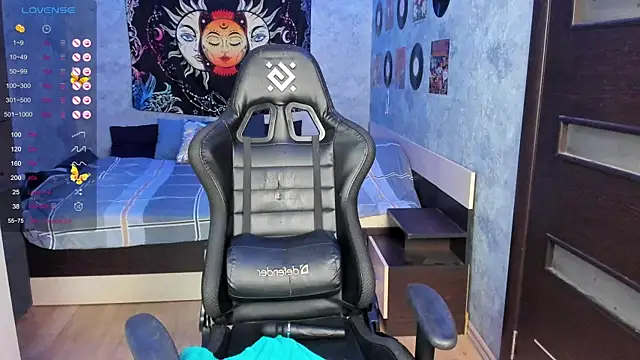 Horny Nikki  online show from February 2025 11:06:01 AM