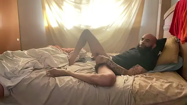 ANAKONDA KIING online show from January 2026 06:37:01 PM