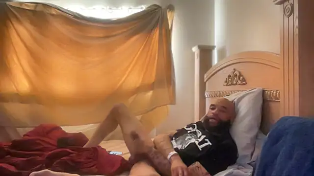 Snapshot of ANAKONDA_KIING chatting on September 2025 02:06:02 PM ANAKONDA KIING online show from September 2025 02:06:02 PM