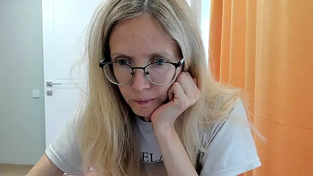 angelmommu online show from September 2025 06:59:01 AM
