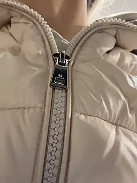 angelmommu online show from March 2026 07:23:02 AM