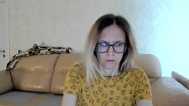 angelmommu online show from March 2025 07:55:01 AM