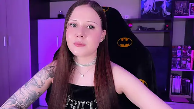 jasminevine online show from February 2026 06:22:01 AM