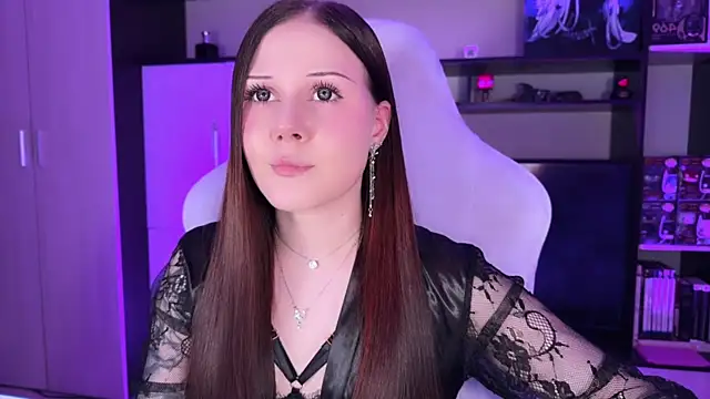 jasminevine online show from December 2025 09:23:01 PM