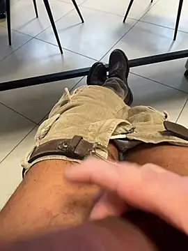 Snapshot of buodiculo chatting on February 2026 07:26:01 AM buodiculo online show from February 2026 07:26:01 AM