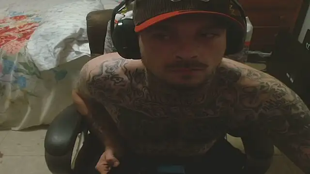 Snapshot of DADDY_KANE8--- chatting on June 2026 07:24:01 AM DADDY KANE8--- online show from June 2026 07:24:01 AM