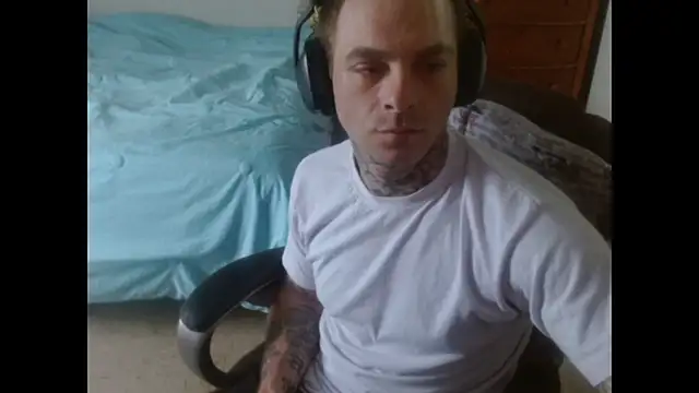 Snapshot of DADDY_KANE8--- chatting on July 2026 04:37:01 PM DADDY KANE8--- online show from July 2026 04:37:01 PM