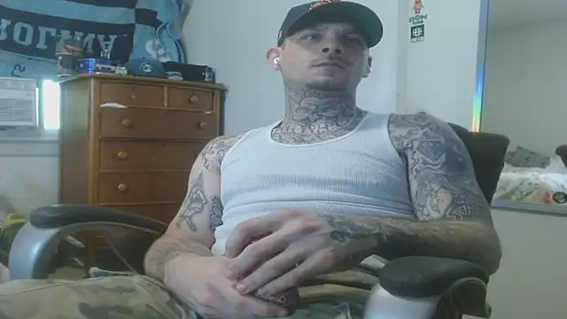 Snapshot of DADDY_KANE8--- chatting on June 2026 04:37:01 PM DADDY KANE8--- online show from June 2026 04:37:01 PM