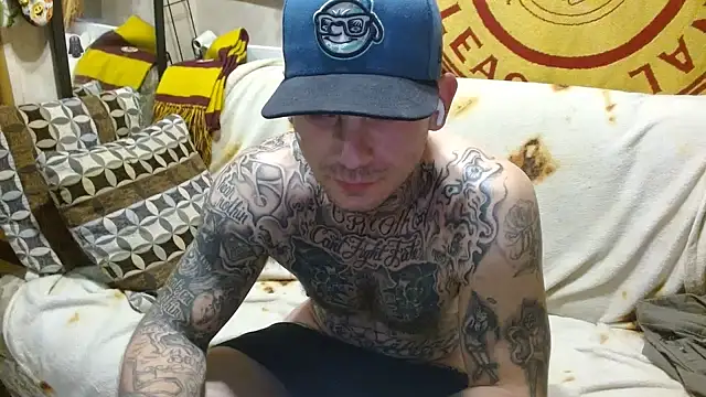 Snapshot of DADDY_KANE8--- chatting on February 2025 01:16:02 PM DADDY KANE8--- online show from February 2025 01:16:02 PM