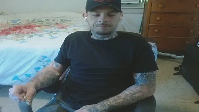 Snapshot of DADDY_KANE8--- chatting on June 2026 04:16:02 PM DADDY KANE8--- online show from June 2026 04:16:02 PM