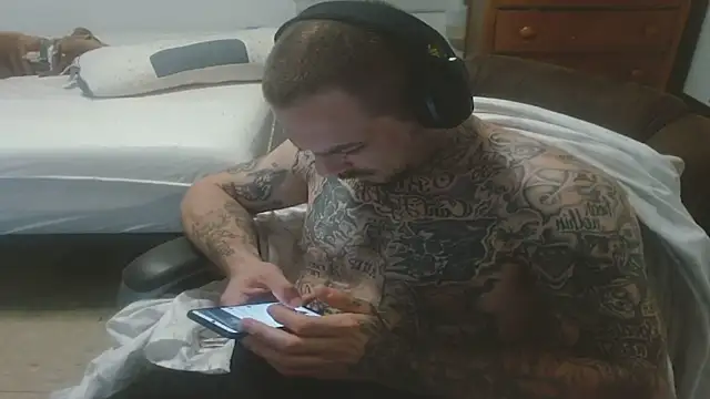Snapshot of DADDY_KANE8--- chatting on June 2026 08:47:01 PM DADDY KANE8--- online show from June 2026 08:47:01 PM