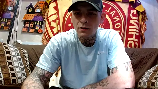 Snapshot of DADDY_KANE8--- chatting on February 2025 08:13:02 PM DADDY KANE8--- online show from February 2025 08:13:02 PM