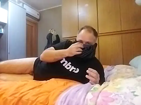 Snapshot of mazinga17 chatting on December 2025 08:36:02 PM mazinga17 online show from December 2025 08:36:02 PM