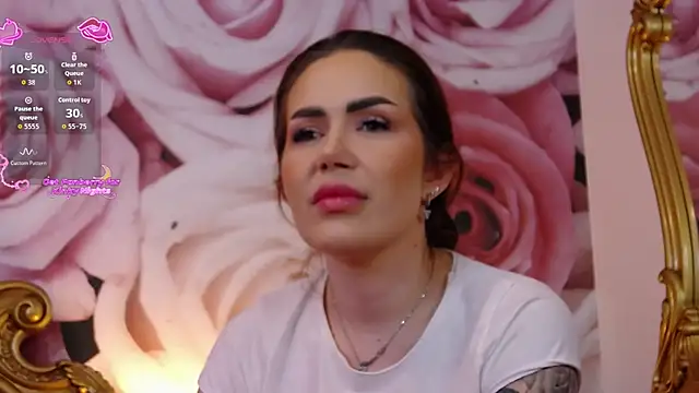 HessaHessy online show from April 2026 12:44:02 PM