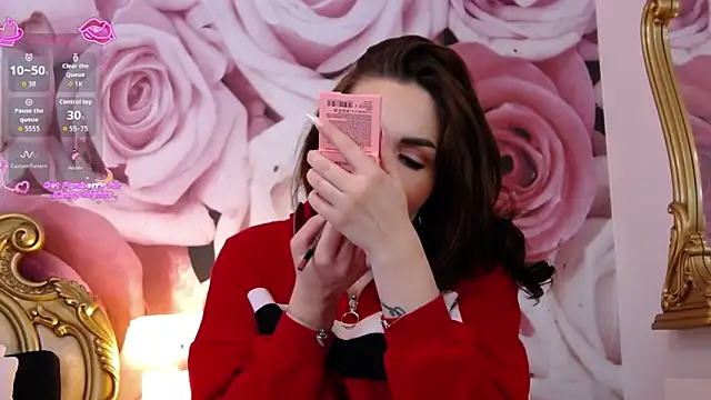 HessaHessy online show from December 2025 05:17:02 PM