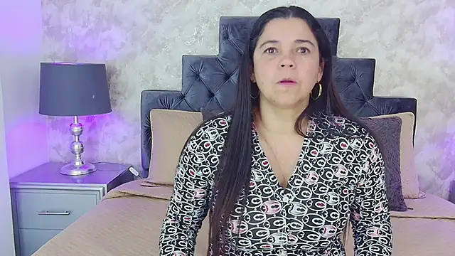 elizabeth coleman online show from May 2026 03:07:02 PM