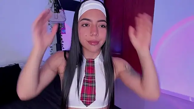 little kayla  online show from March 2026 09:39:01 PM