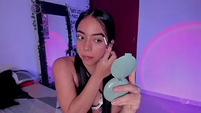 little kayla  online show from February 2026 11:27:02 PM