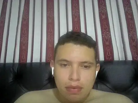 mons41 online show from April 2026 11:33:02 PM