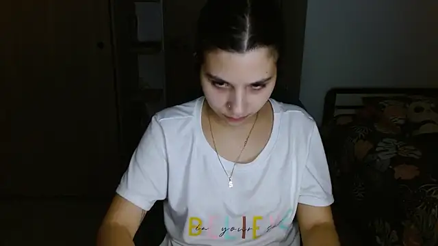 mia  lopez  online show from May 2026 04:39:02 AM