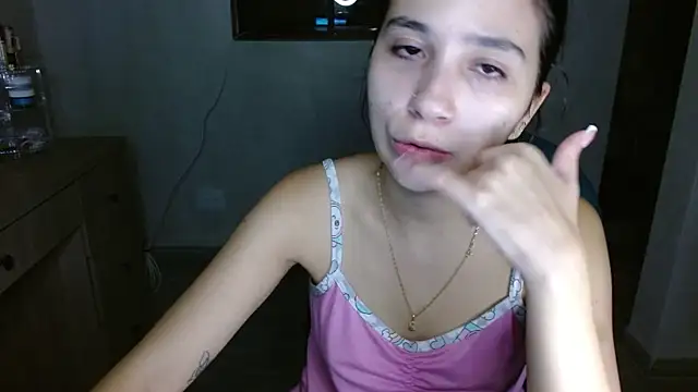 mia  lopez  online show from July 2026 04:54:02 AM