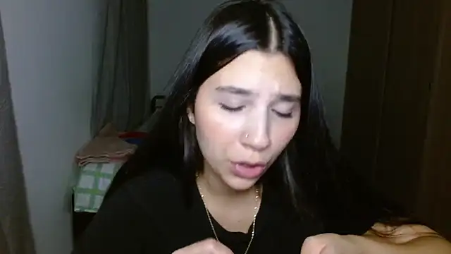 mia  lopez  online show from October 2025 12:56:01 AM