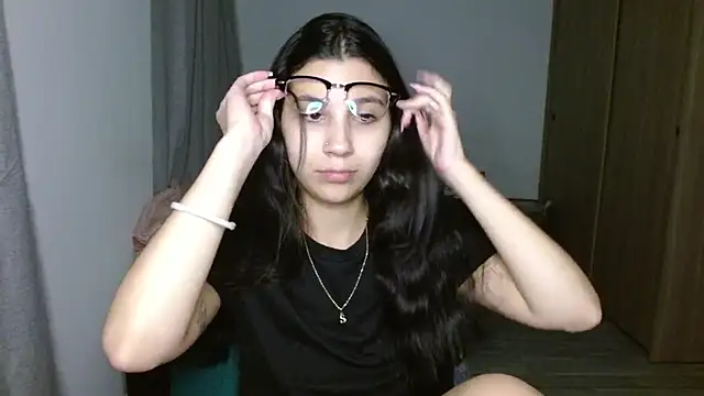 mia  lopez  online show from October 2025 01:16:02 AM