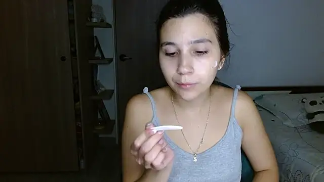 mia  lopez  online show from March 2026 05:47:01 AM