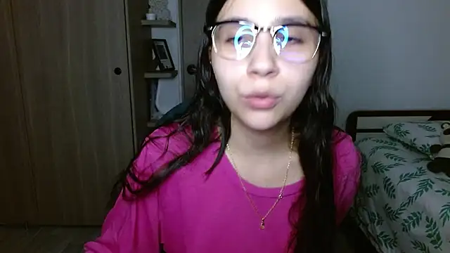 mia  lopez  online show from December 2025 12:55:01 AM